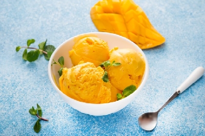 Mangová zmrzlina pouze ze 2 ingrediencí